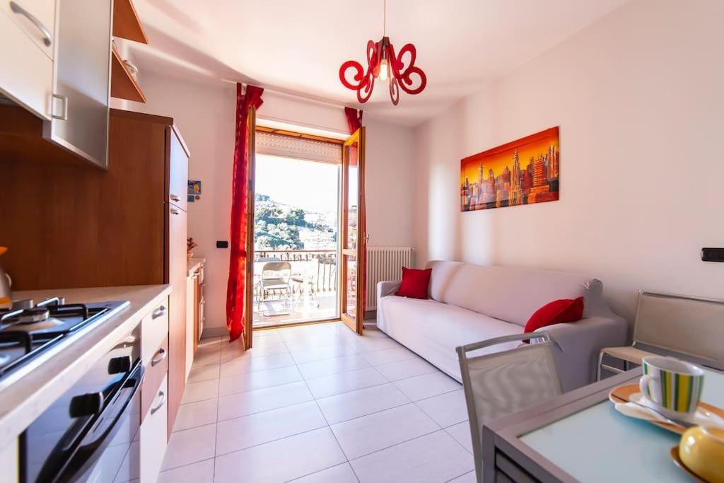 Casa Lisara Apartment San Lorenzo al Mare Exterior photo