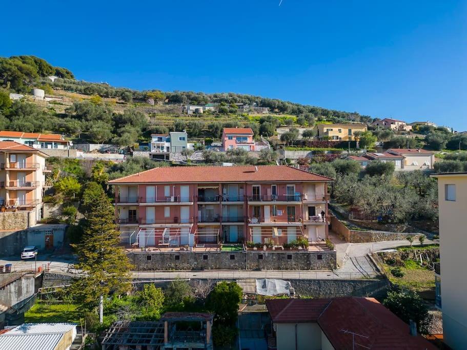 Casa Lisara Apartment San Lorenzo al Mare Exterior photo