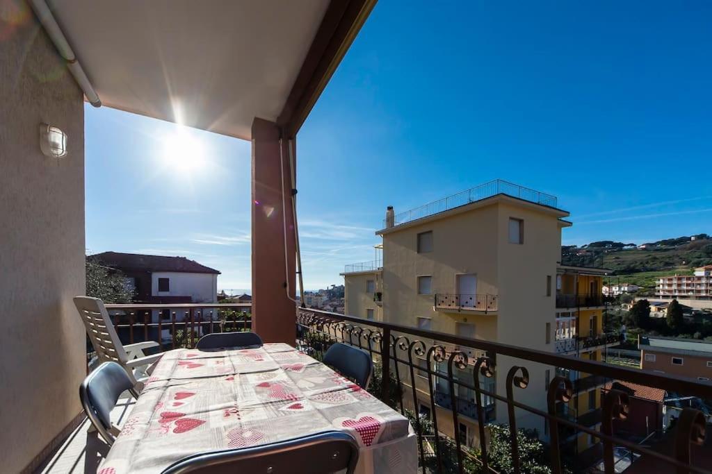 Casa Lisara Apartment San Lorenzo al Mare Exterior photo